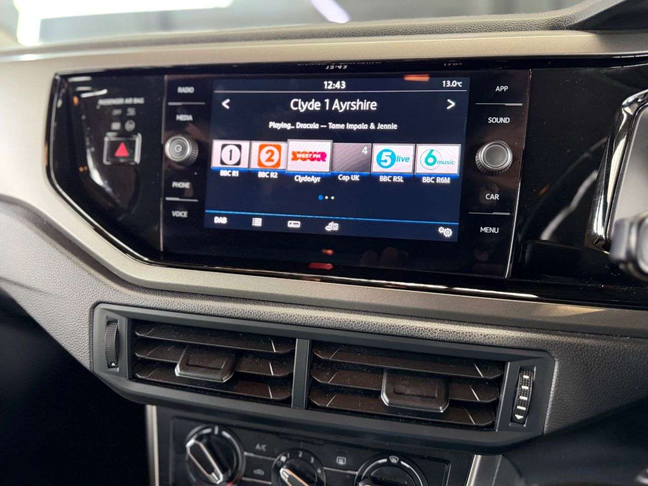 2019 VOLKSWAGEN POLO 2019 VOLKSWAGEN POLO