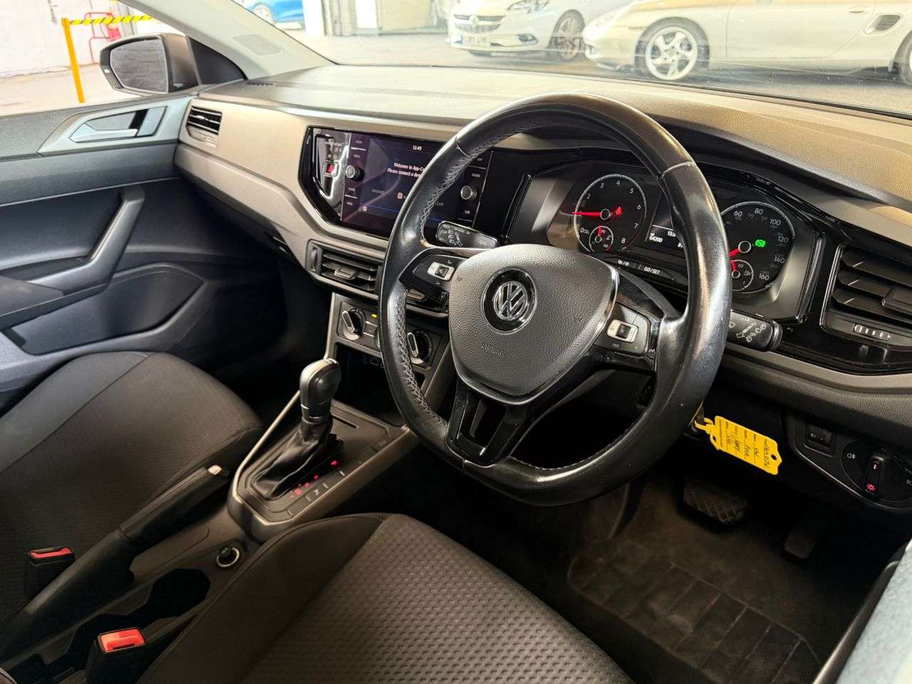2019 VOLKSWAGEN POLO 2019 VOLKSWAGEN POLO
