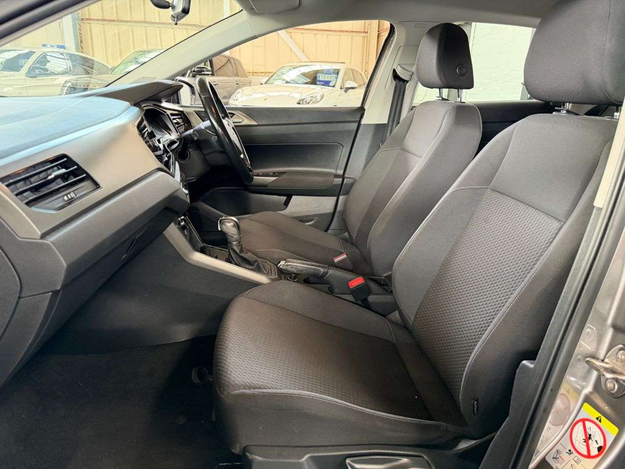 2019 VOLKSWAGEN POLO 2019 VOLKSWAGEN POLO