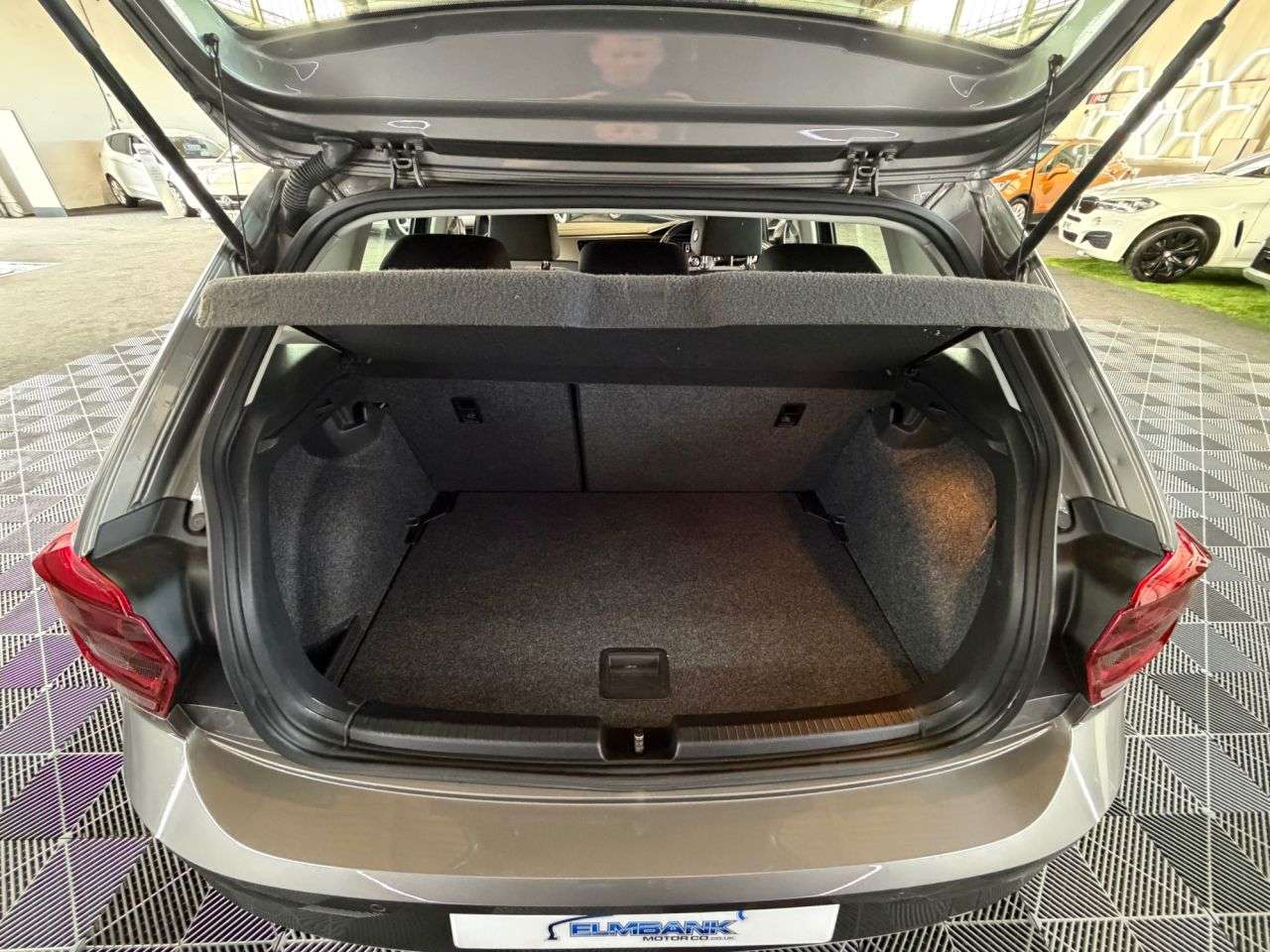 2019 VOLKSWAGEN POLO 2019 VOLKSWAGEN POLO
