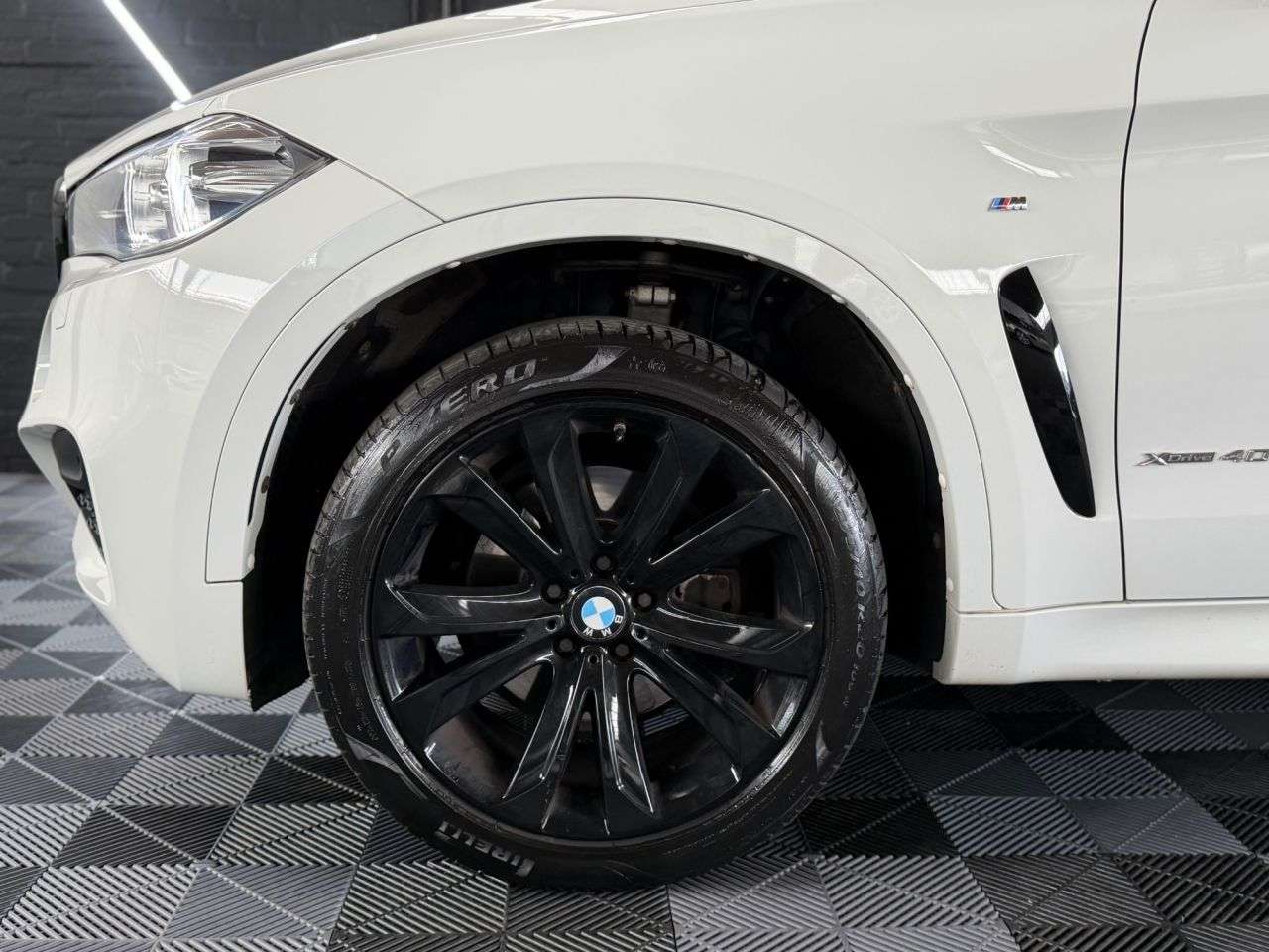 2016 BMW X6 2016 BMW X6