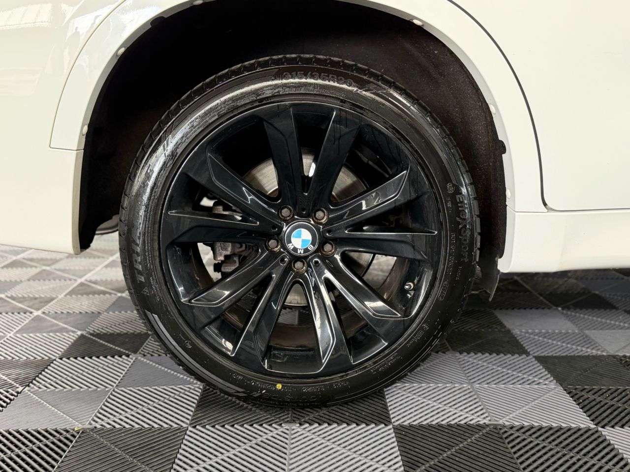 2016 BMW X6 2016 BMW X6