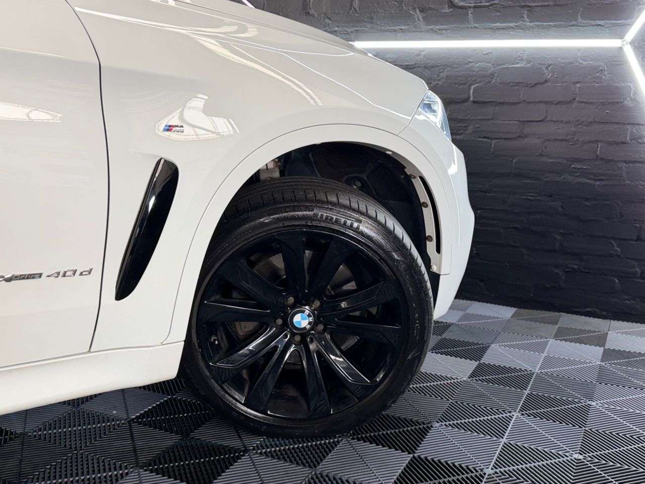 2016 BMW X6 2016 BMW X6