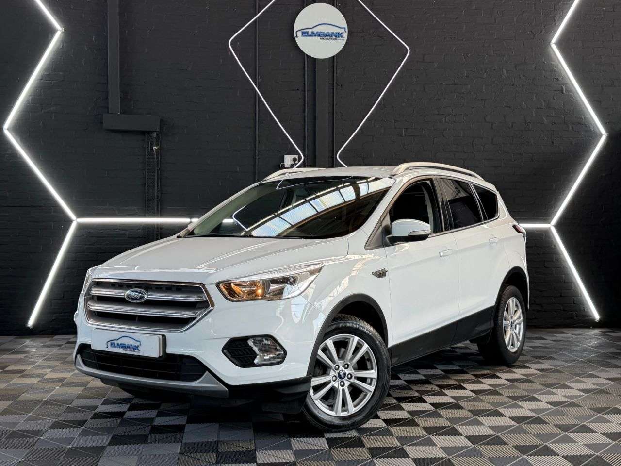 A 2019 FORD KUGA 1.5T EcoBoost GPF Zetec SUV 5dr Petrol Manual Euro 6 (s/s) (150 ps) APPLE C A 2019 FORD KUGA 1.5T EcoBoost GPF Zetec SUV 5dr Petrol Manual Euro 6 (s/s) (150 ps) APPLE C
