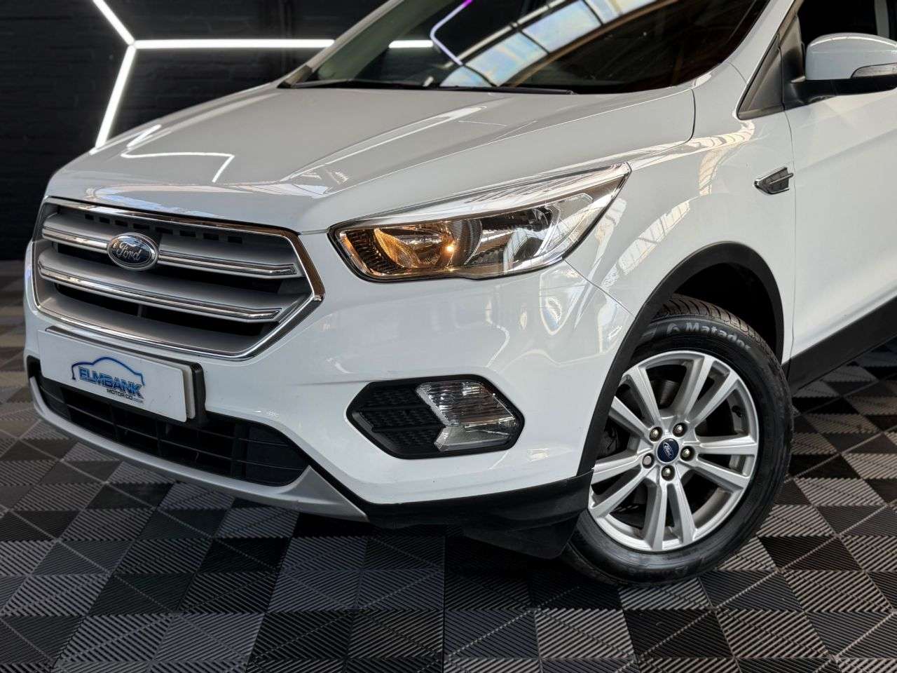 A 2019 FORD KUGA 1.5T EcoBoost GPF Zetec SUV 5dr Petrol Manual Euro 6 (s/s) (150 ps) APPLE C A 2019 FORD KUGA 1.5T EcoBoost GPF Zetec SUV 5dr Petrol Manual Euro 6 (s/s) (150 ps) APPLE C