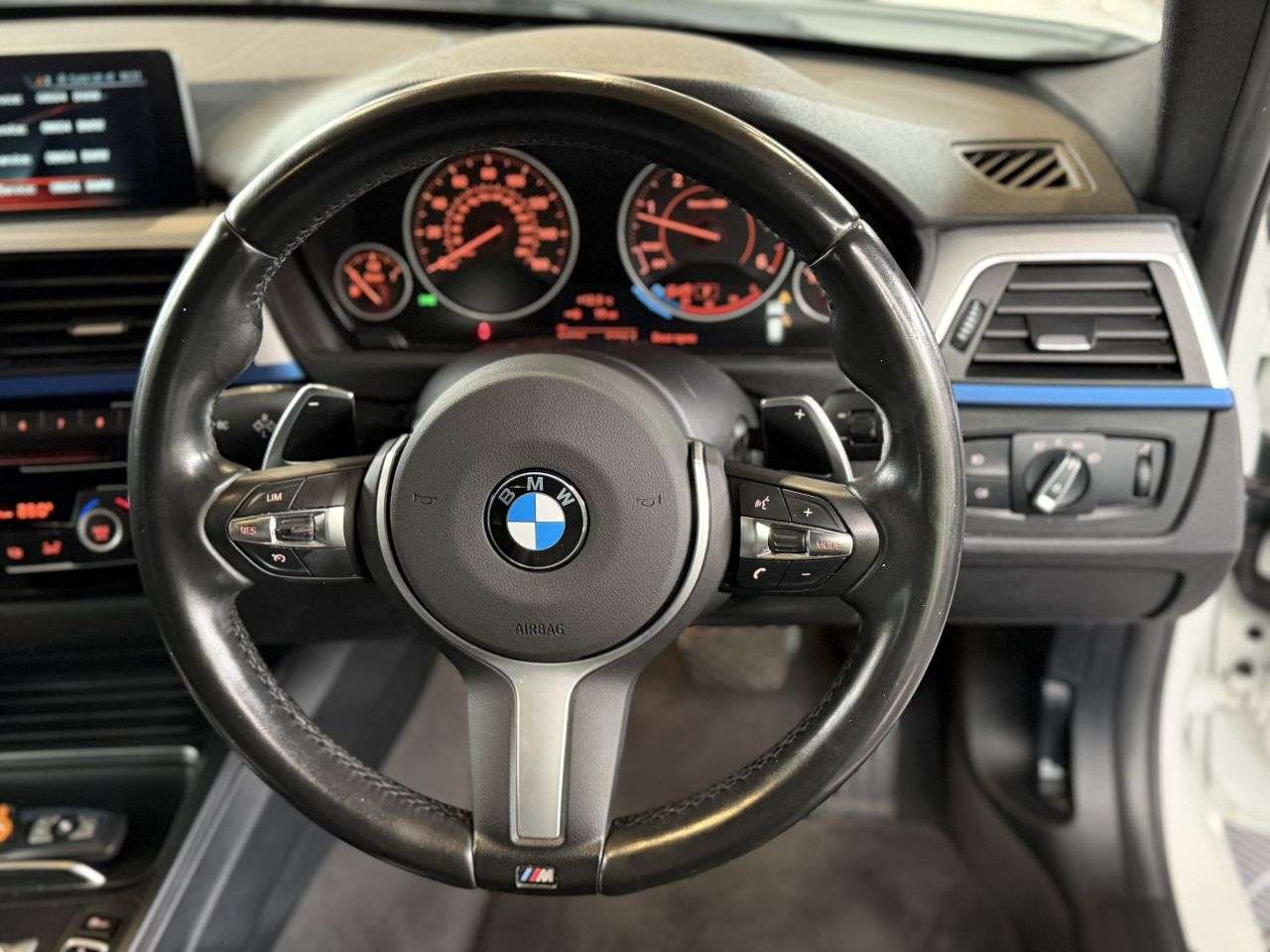 2016 BMW 3 SERIES 2016 BMW 3 SERIES