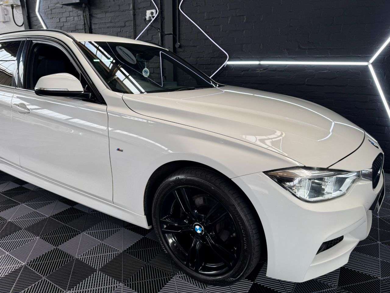 2016 BMW 3 SERIES 2016 BMW 3 SERIES