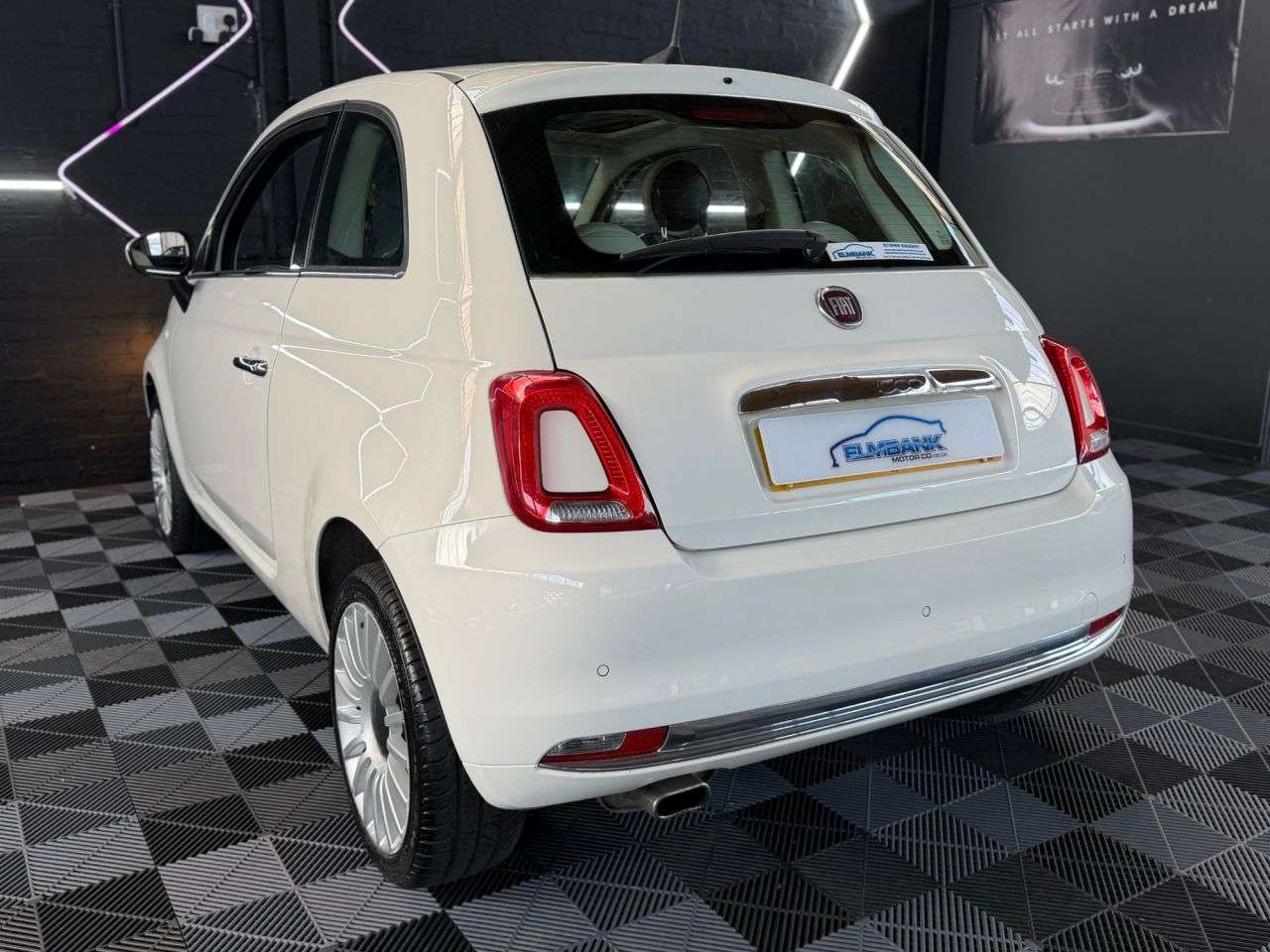 2018 FIAT 500 2018 FIAT 500