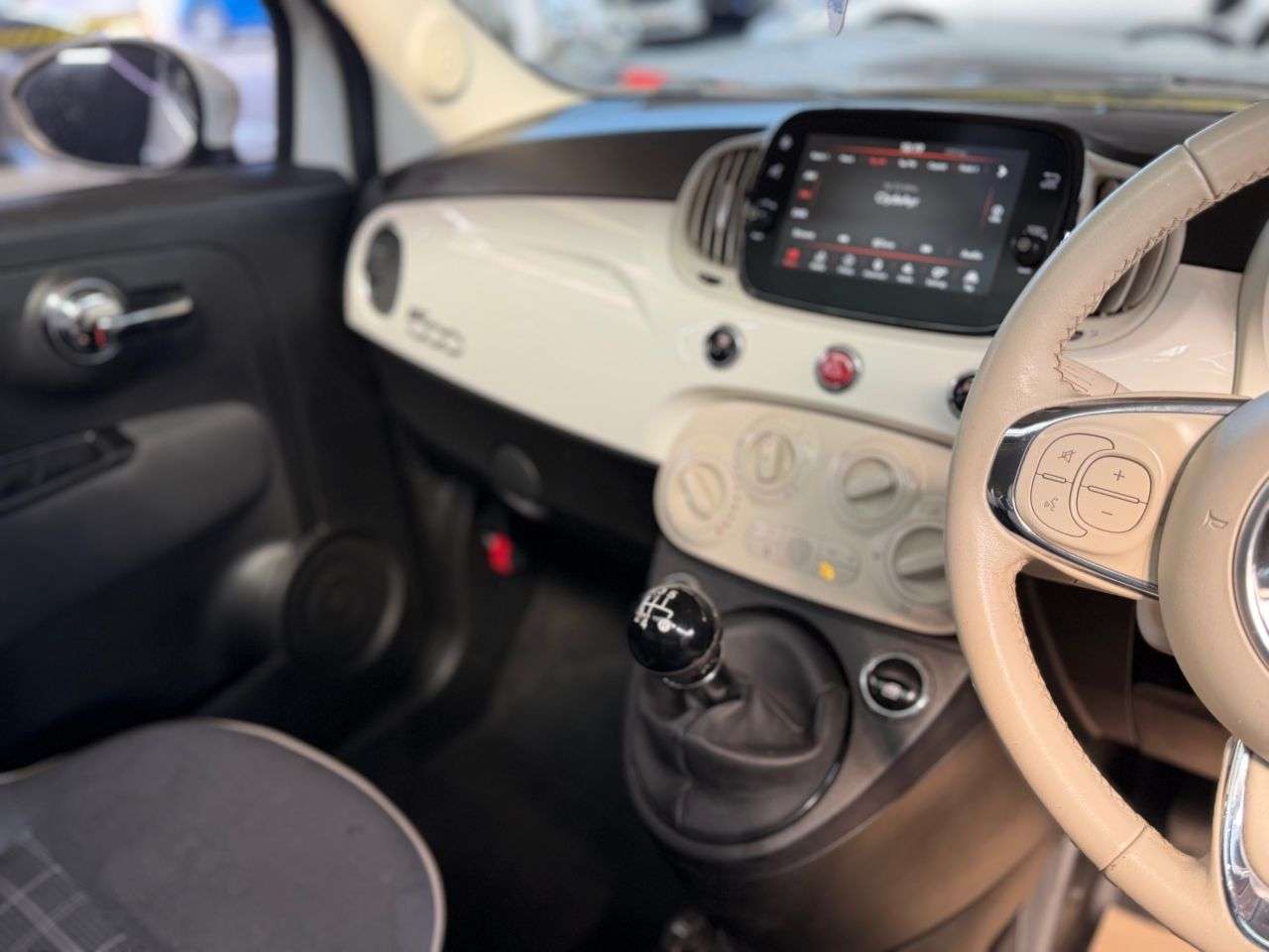 2018 FIAT 500 2018 FIAT 500