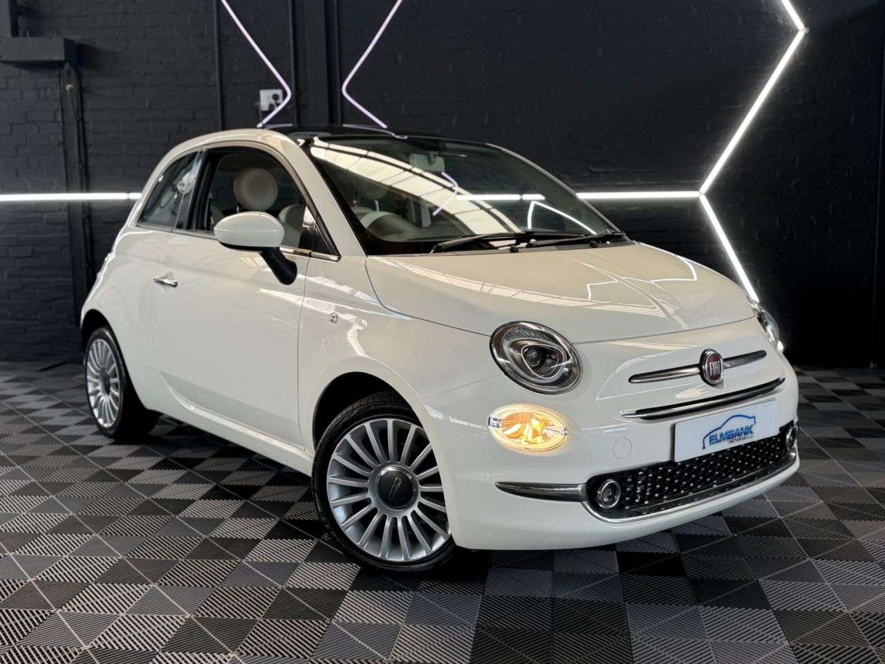 2018 FIAT 500 2018 FIAT 500