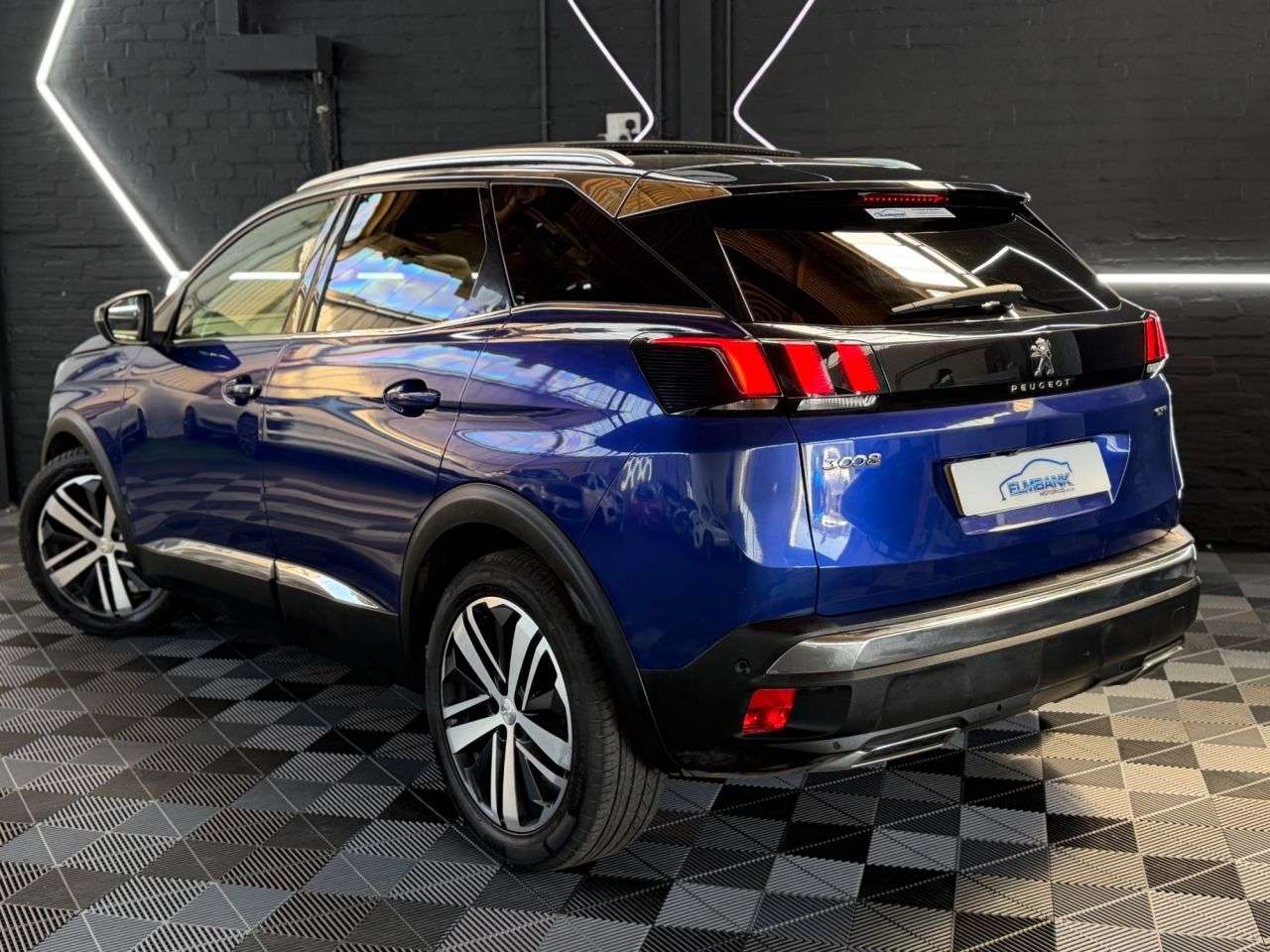 2017 PEUGEOT 3008 2017 PEUGEOT 3008