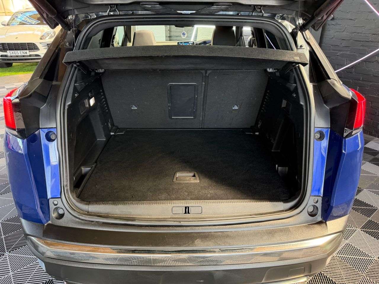 2017 PEUGEOT 3008 2017 PEUGEOT 3008