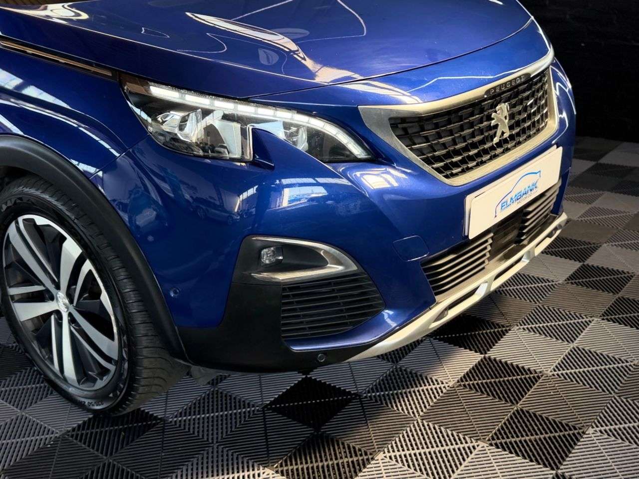 2017 PEUGEOT 3008 2017 PEUGEOT 3008