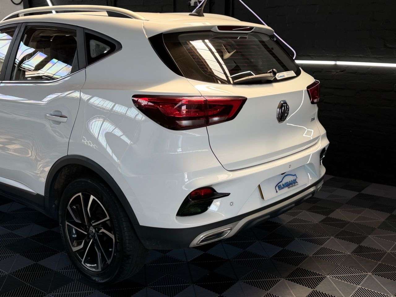 A 2021 MG MG ZS 1.5 VTi-TECH Exclusive SUV 5dr Petrol Manual Euro 6 (s/s) (106 ps) APPLE CA A 2021 MG MG ZS 1.5 VTi-TECH Exclusive SUV 5dr Petrol Manual Euro 6 (s/s) (106 ps) APPLE CA
