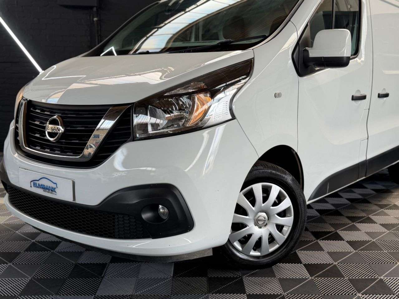 A 2021 NISSAN NV300 2.0 dCi 28 Acenta Panel Van 4dr Diesel Manual L1 H1 Euro 6 (120 ps) PLY LIN A 2021 NISSAN NV300 2.0 dCi 28 Acenta Panel Van 4dr Diesel Manual L1 H1 Euro 6 (120 ps) PLY LIN