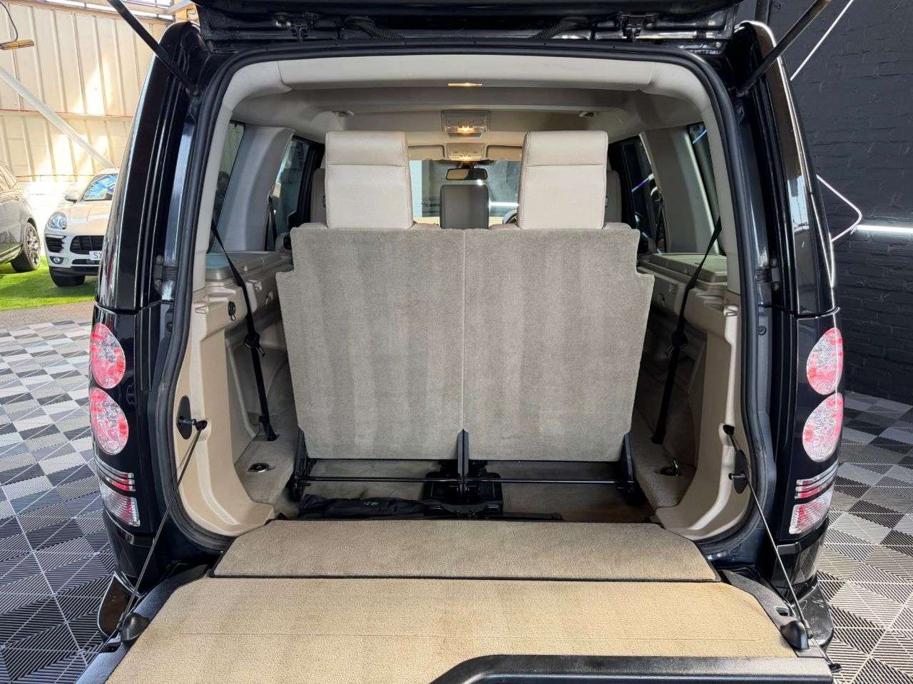 2014 LAND ROVER DISCOVERY 4 2014 LAND ROVER DISCOVERY 4