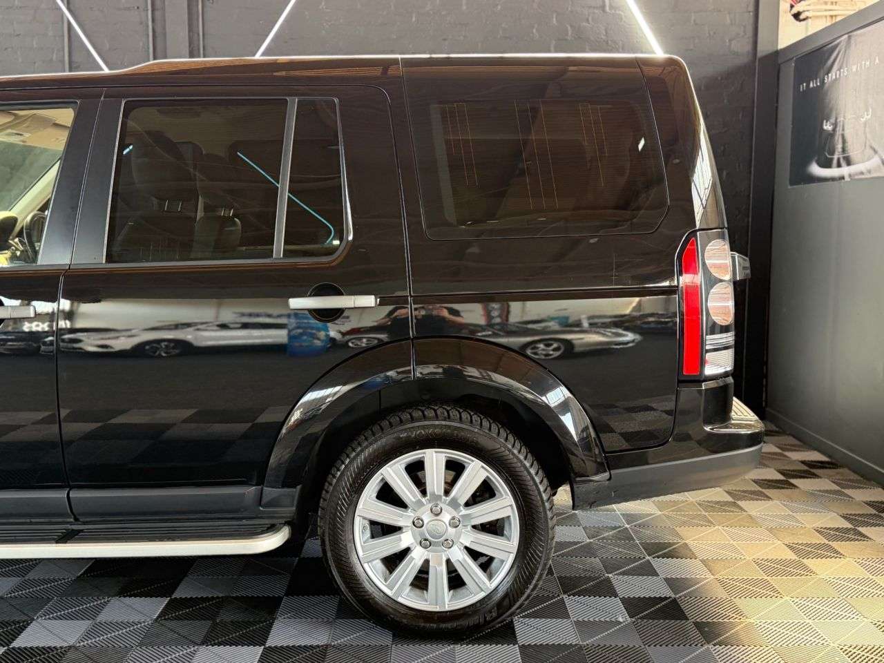 2014 LAND ROVER DISCOVERY 4 2014 LAND ROVER DISCOVERY 4