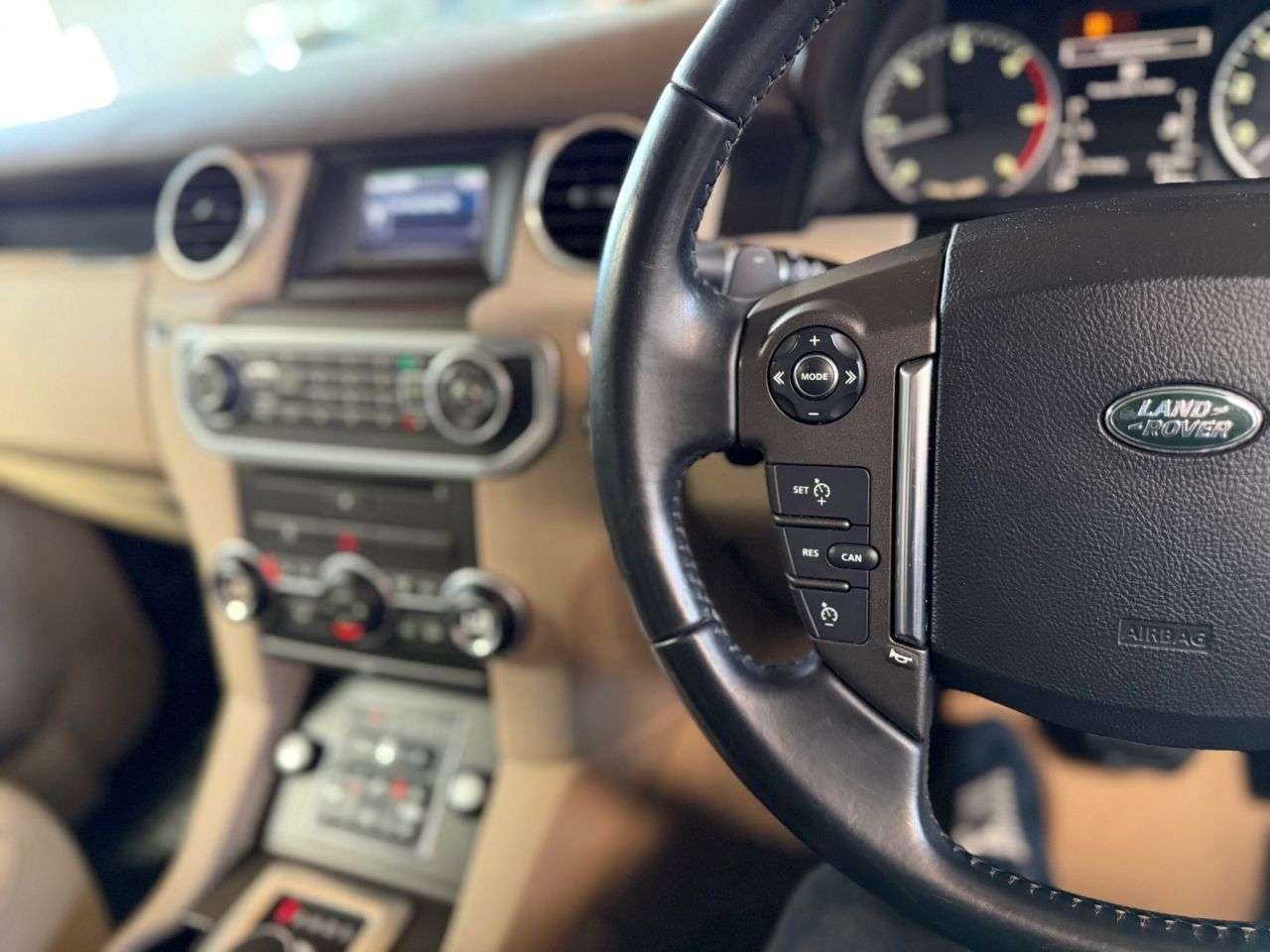2014 LAND ROVER DISCOVERY 4 2014 LAND ROVER DISCOVERY 4