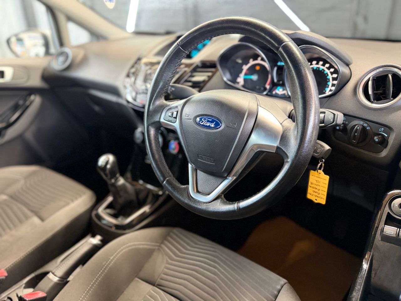 A 2015 FORD FIESTA 1.0T EcoBoost Zetec Hatchback 5dr Petrol Manual Euro 6 (s/s) (100 ps) A 2015 FORD FIESTA 1.0T EcoBoost Zetec Hatchback 5dr Petrol Manual Euro 6 (s/s) (100 ps)
