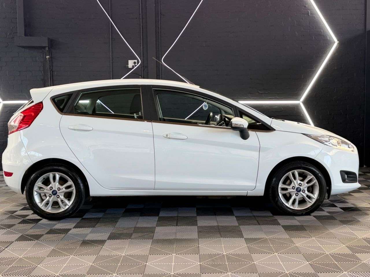 2015 FORD FIESTA 2015 FORD FIESTA