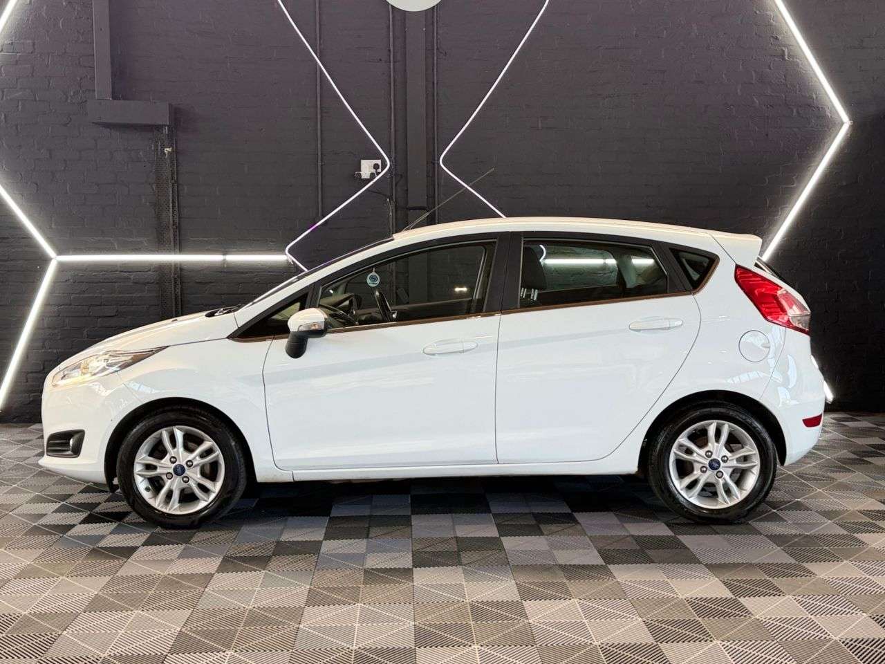 2015 FORD FIESTA 2015 FORD FIESTA