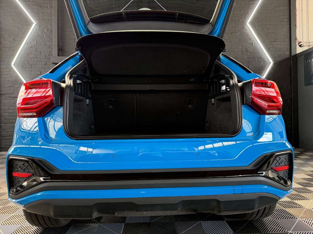 2021 AUDI Q2 2021 AUDI Q2