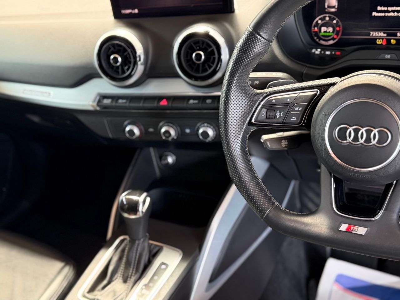 2021 AUDI Q2 2021 AUDI Q2