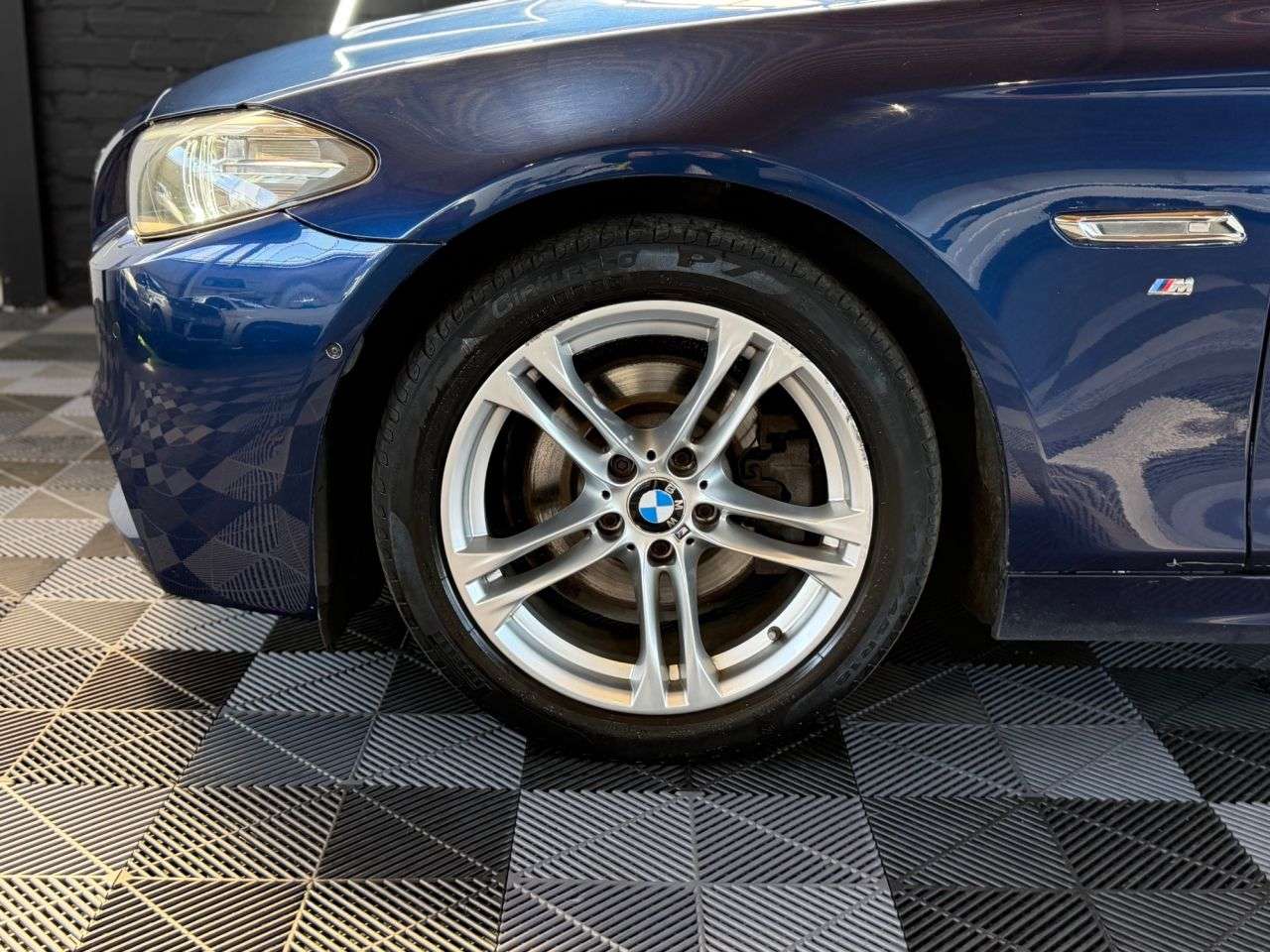 2016 BMW 5 SERIES 2016 BMW 5 SERIES