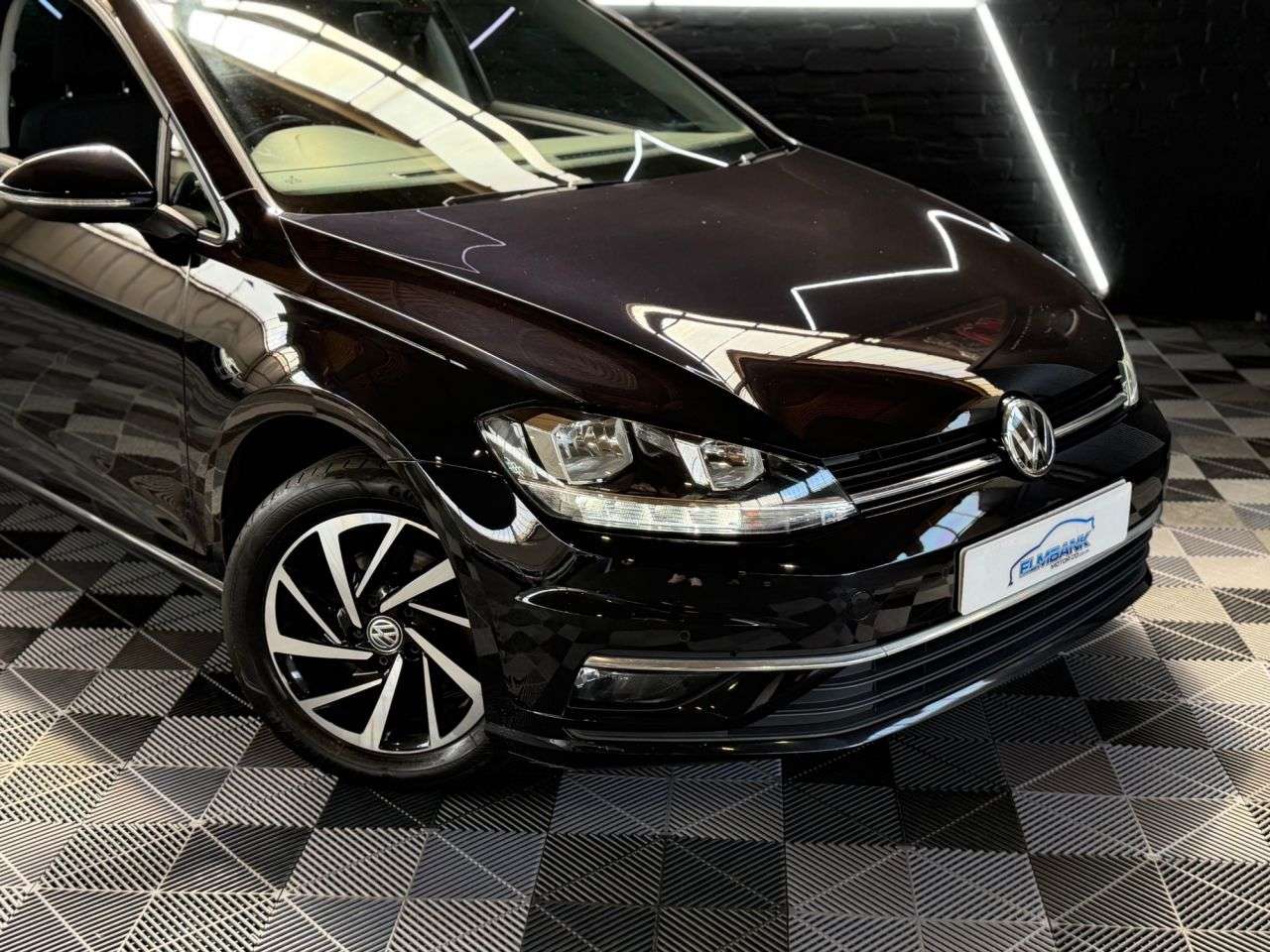2019 VOLKSWAGEN GOLF 2019 VOLKSWAGEN GOLF
