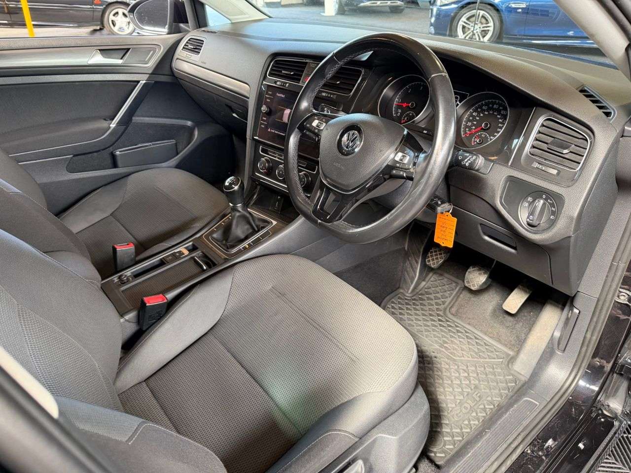 2019 VOLKSWAGEN GOLF 2019 VOLKSWAGEN GOLF