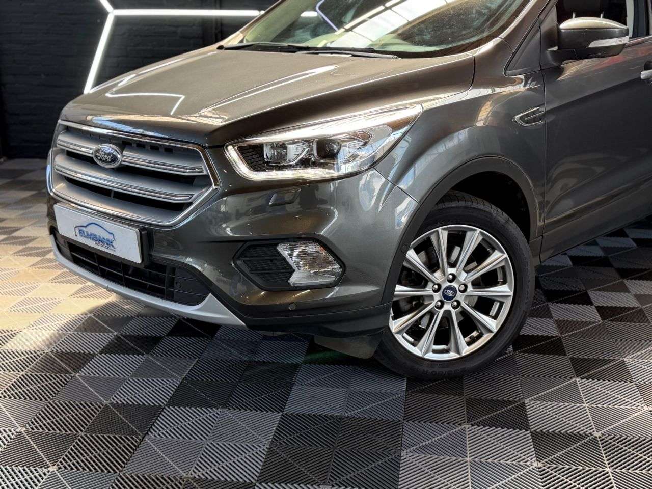 A 2019 FORD KUGA 2.0 TDCi EcoBlue Titanium Edition SUV 5dr Diesel Powershift Euro 6 (120 ps) A 2019 FORD KUGA 2.0 TDCi EcoBlue Titanium Edition SUV 5dr Diesel Powershift Euro 6 (120 ps)