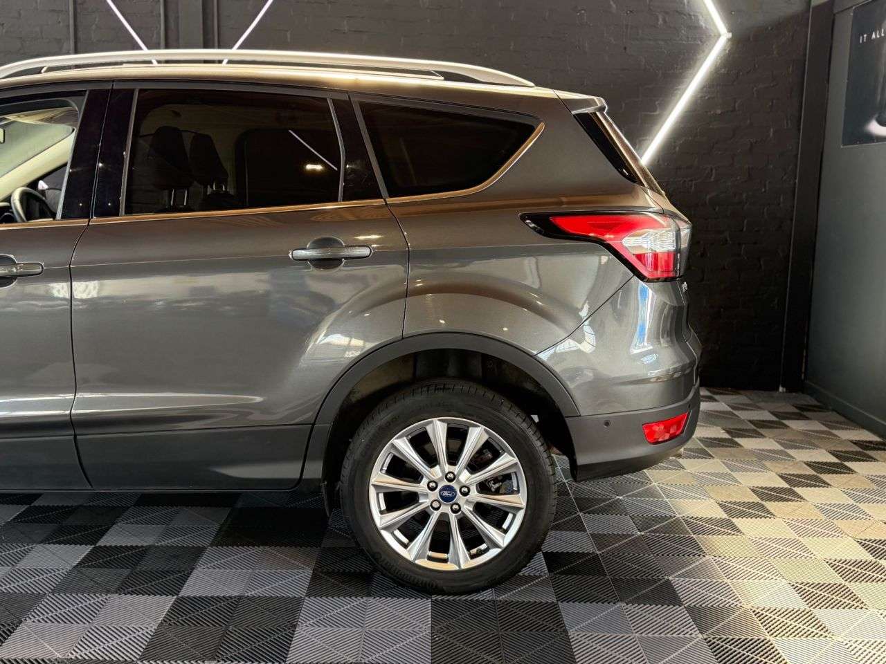 2019 FORD KUGA 2019 FORD KUGA