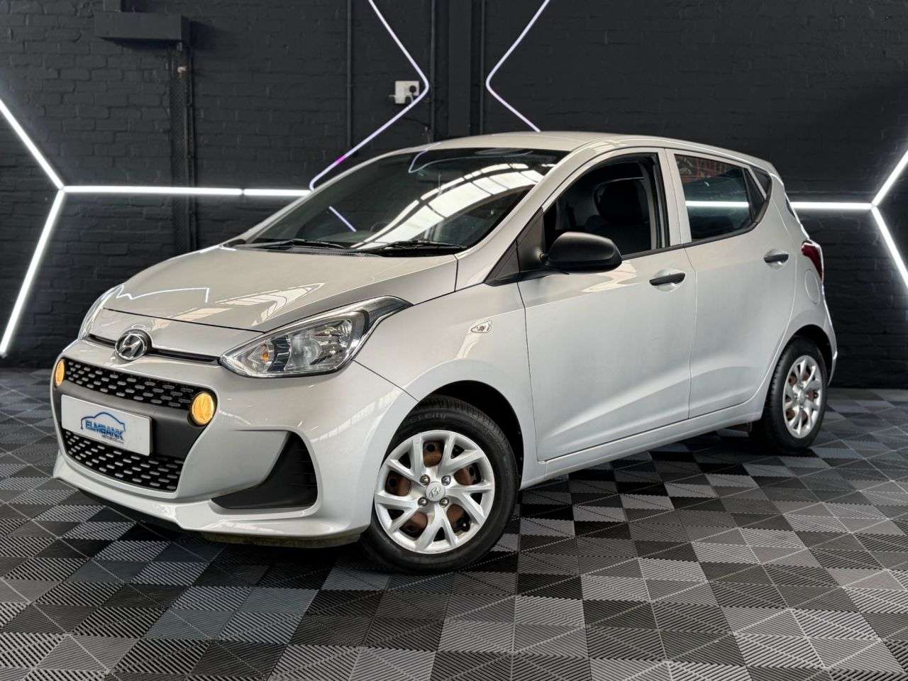 A 2017 HYUNDAI I10 1.0 S Hatchback 5dr Petrol Manual Euro 6 (66 ps) ULEZ OK - COLOUR CODED - £ A 2017 HYUNDAI I10 1.0 S Hatchback 5dr Petrol Manual Euro 6 (66 ps) ULEZ OK - COLOUR CODED - £