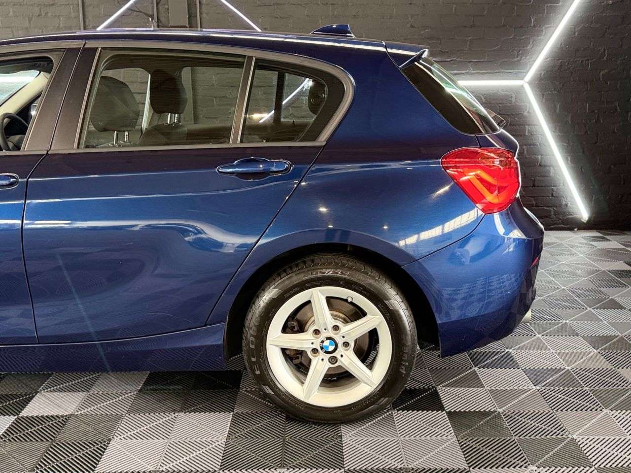 2018 BMW 1 SERIES 2018 BMW 1 SERIES