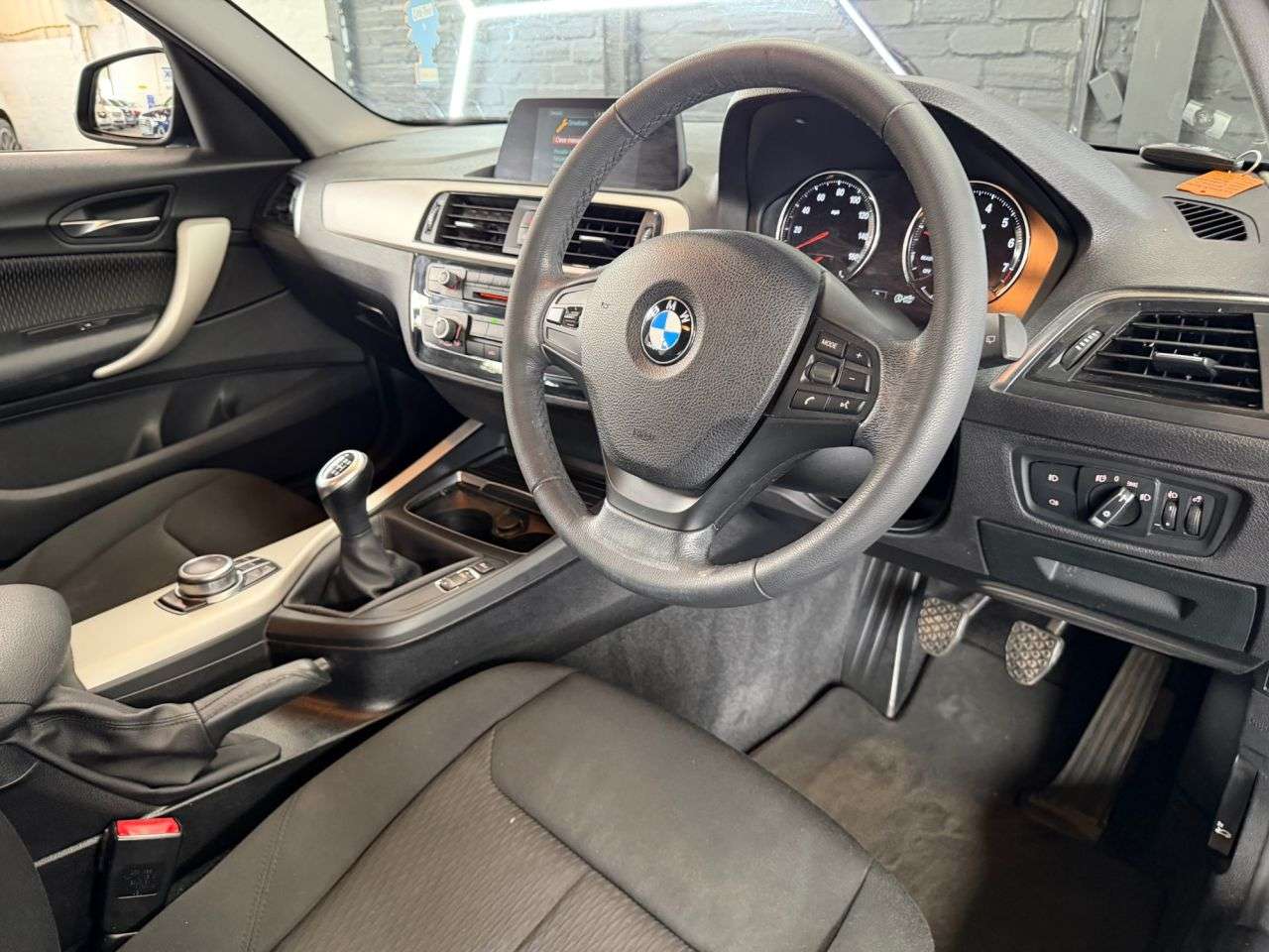 2018 BMW 1 SERIES 2018 BMW 1 SERIES