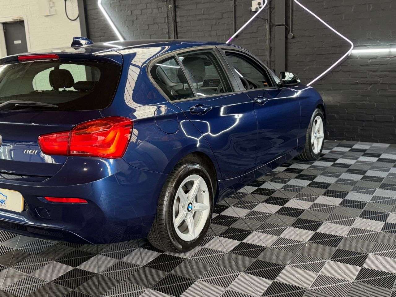 2018 BMW 1 SERIES 2018 BMW 1 SERIES