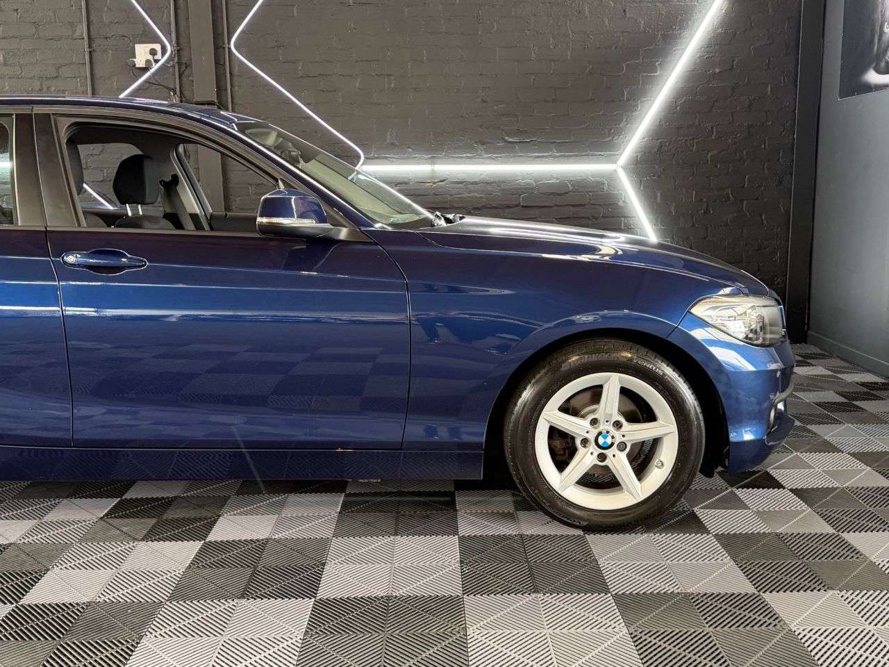 2018 BMW 1 SERIES 2018 BMW 1 SERIES