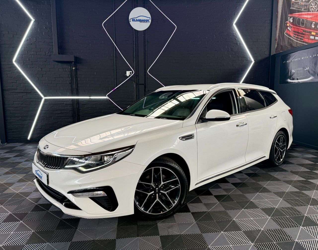 A 2019 KIA OPTIMA 1.6 CRDi 3 Sportswagon 5dr Diesel Manual Euro 6 (s/s) (134 bhp) 5 STAMP HIS A 2019 KIA OPTIMA 1.6 CRDi 3 Sportswagon 5dr Diesel Manual Euro 6 (s/s) (134 bhp) 5 STAMP HIS