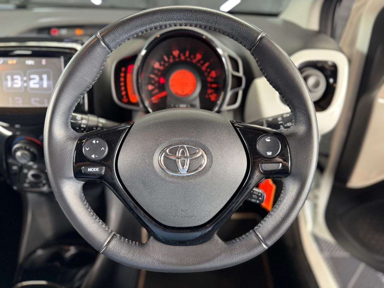 2016 TOYOTA AYGO 2016 TOYOTA AYGO