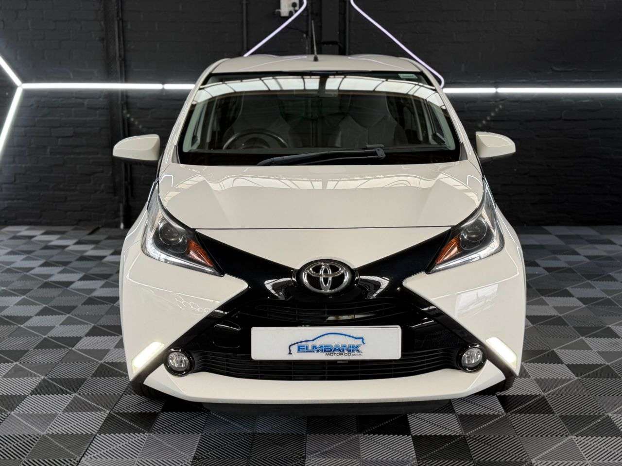 2016 TOYOTA AYGO 2016 TOYOTA AYGO