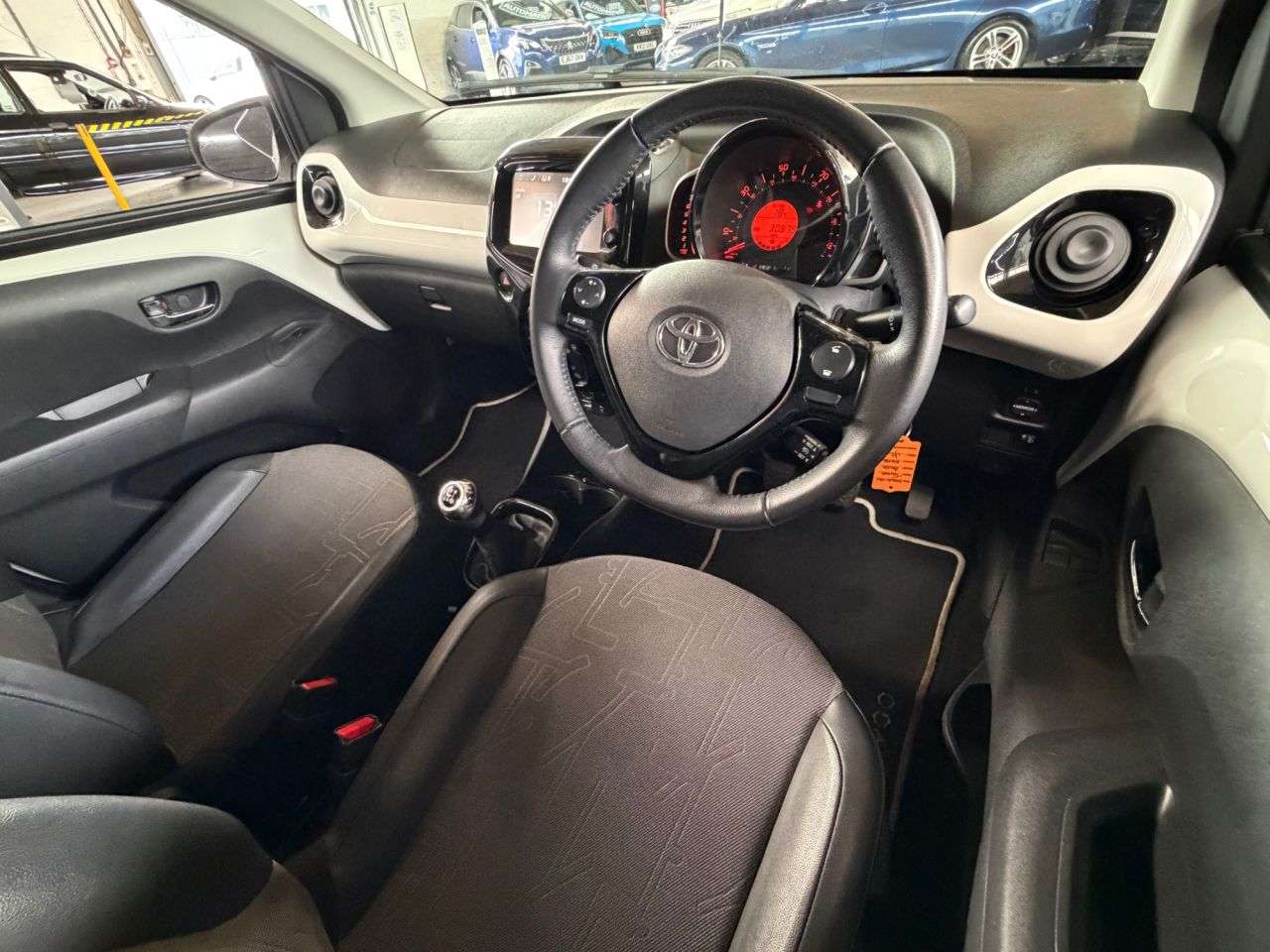 2016 TOYOTA AYGO 2016 TOYOTA AYGO