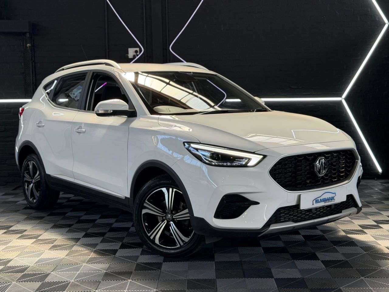 A 2024 MG MG ZS 1.0 T-GDI Excite SUV 5dr Petrol Auto Euro 6 (111 ps) A 2024 MG MG ZS 1.0 T-GDI Excite SUV 5dr Petrol Auto Euro 6 (111 ps)