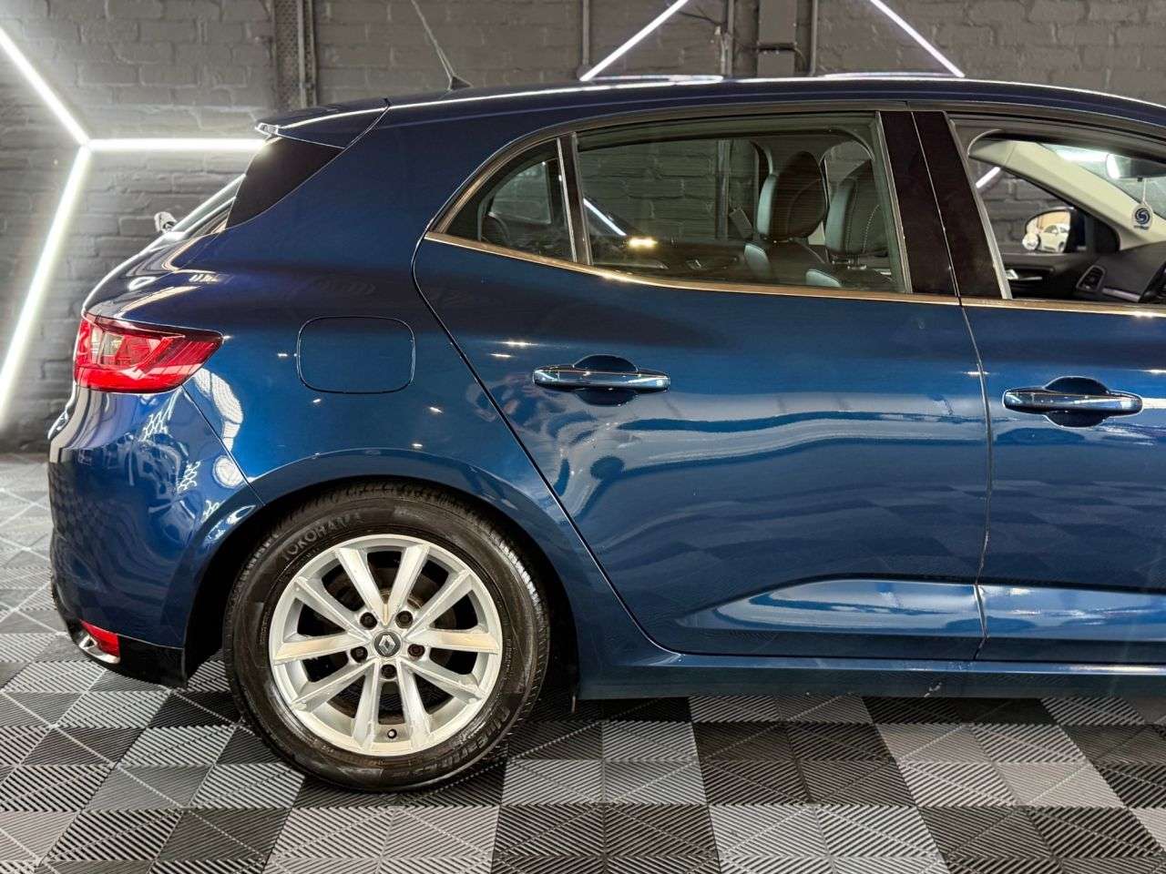 2016 RENAULT MEGANE 2016 RENAULT MEGANE