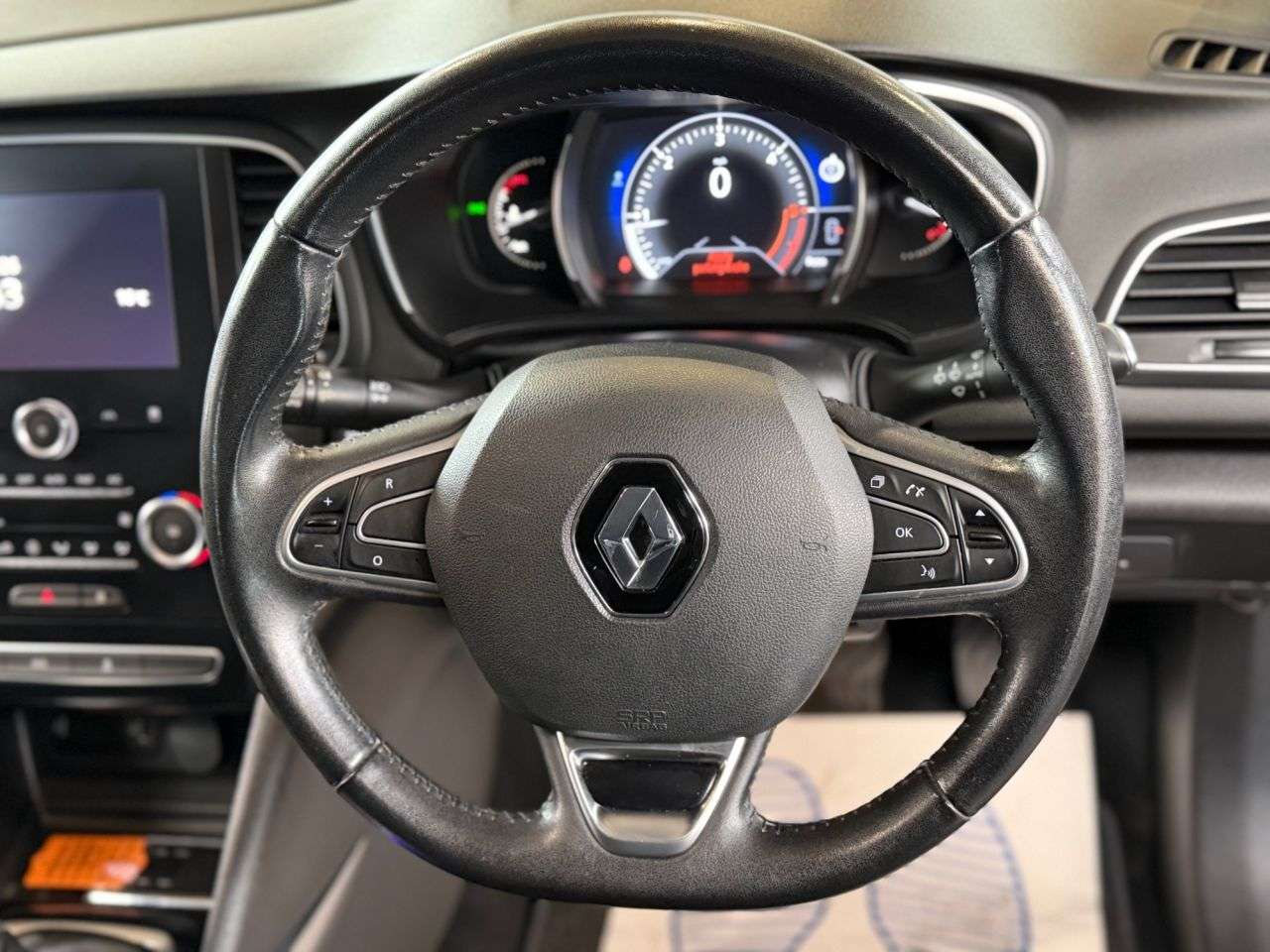 2016 RENAULT MEGANE 2016 RENAULT MEGANE