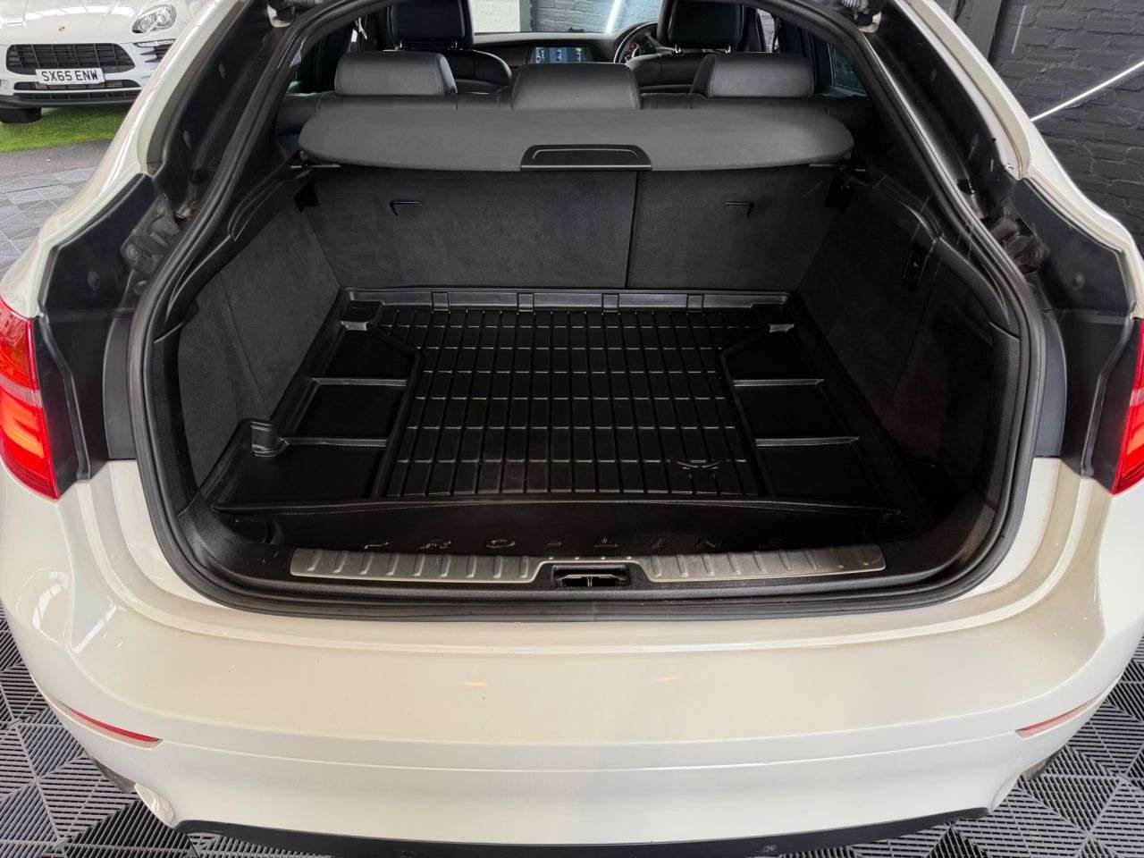 2013 BMW X6 2013 BMW X6