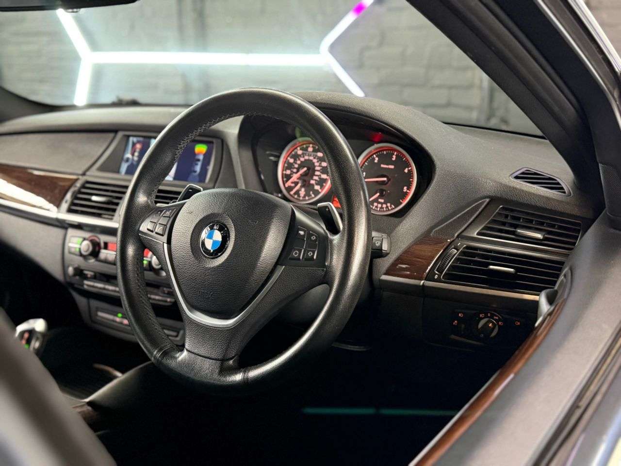 2013 BMW X6 2013 BMW X6