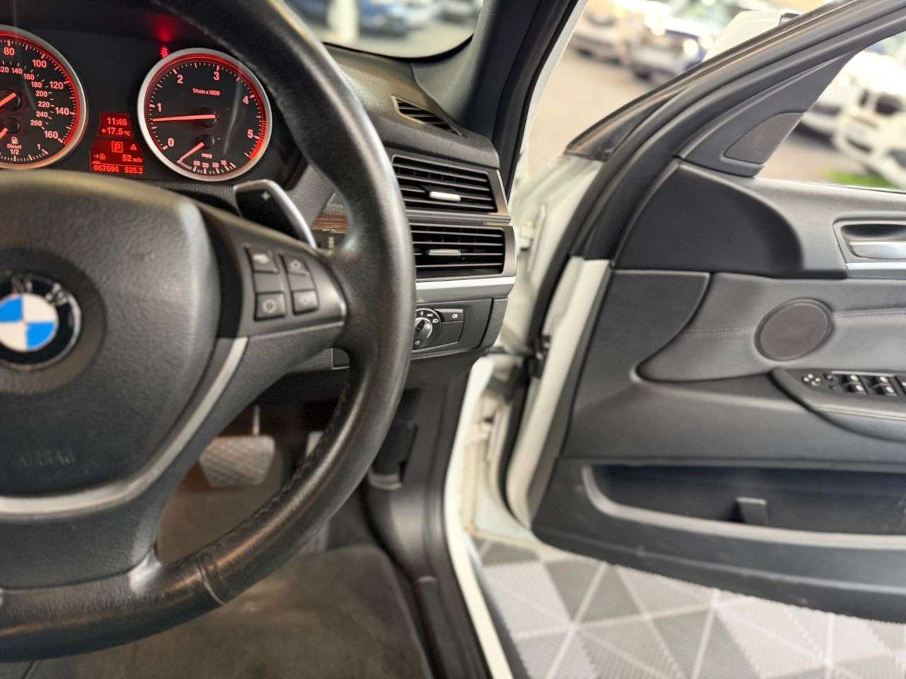 2013 BMW X6 2013 BMW X6