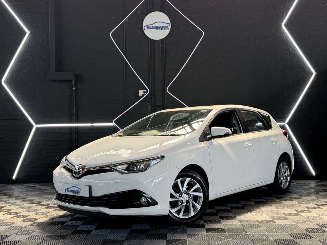 2016 TOYOTA AURIS 2016 TOYOTA AURIS