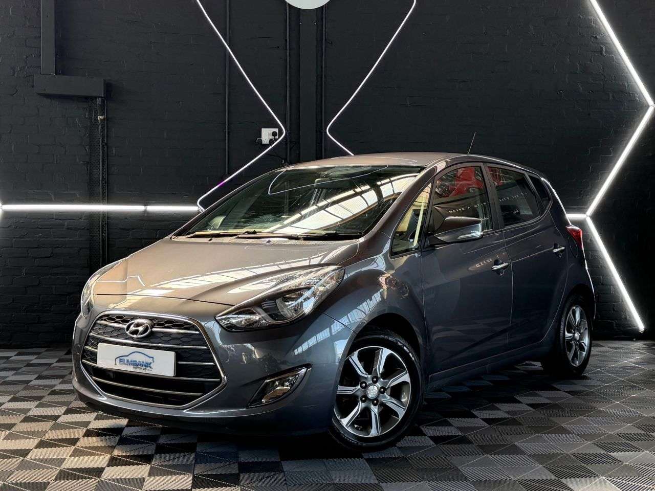 A 2016 HYUNDAI IX20 1.4 Blue Drive SE Hatchback 5dr Petrol Manual Euro 6 (s/s) (90 ps) LOW MILE A 2016 HYUNDAI IX20 1.4 Blue Drive SE Hatchback 5dr Petrol Manual Euro 6 (s/s) (90 ps) LOW MILE