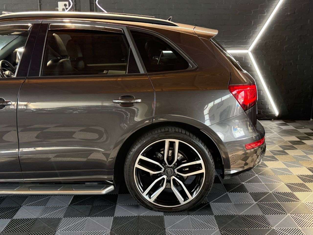 2014 AUDI SQ5 2014 AUDI SQ5
